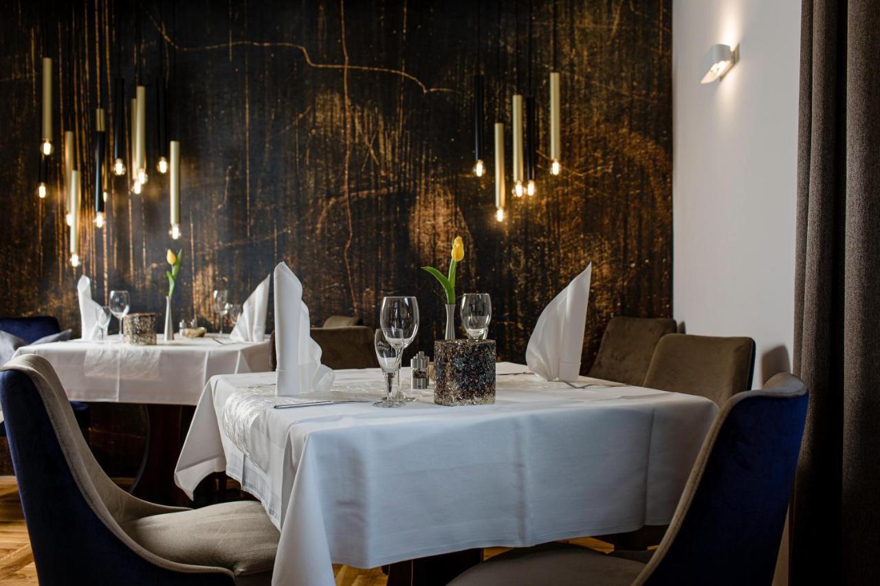 Hotel Restaurant Zwergschloesschen Gera Ngoại thất bức ảnh