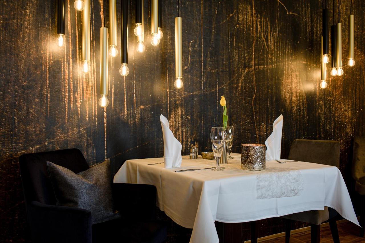Hotel Restaurant Zwergschloesschen Gera Ngoại thất bức ảnh